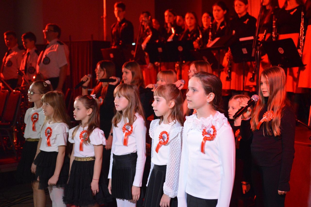 Pow. bełchatowski: Odbył się koncert patriotyczny orkiestr dętych