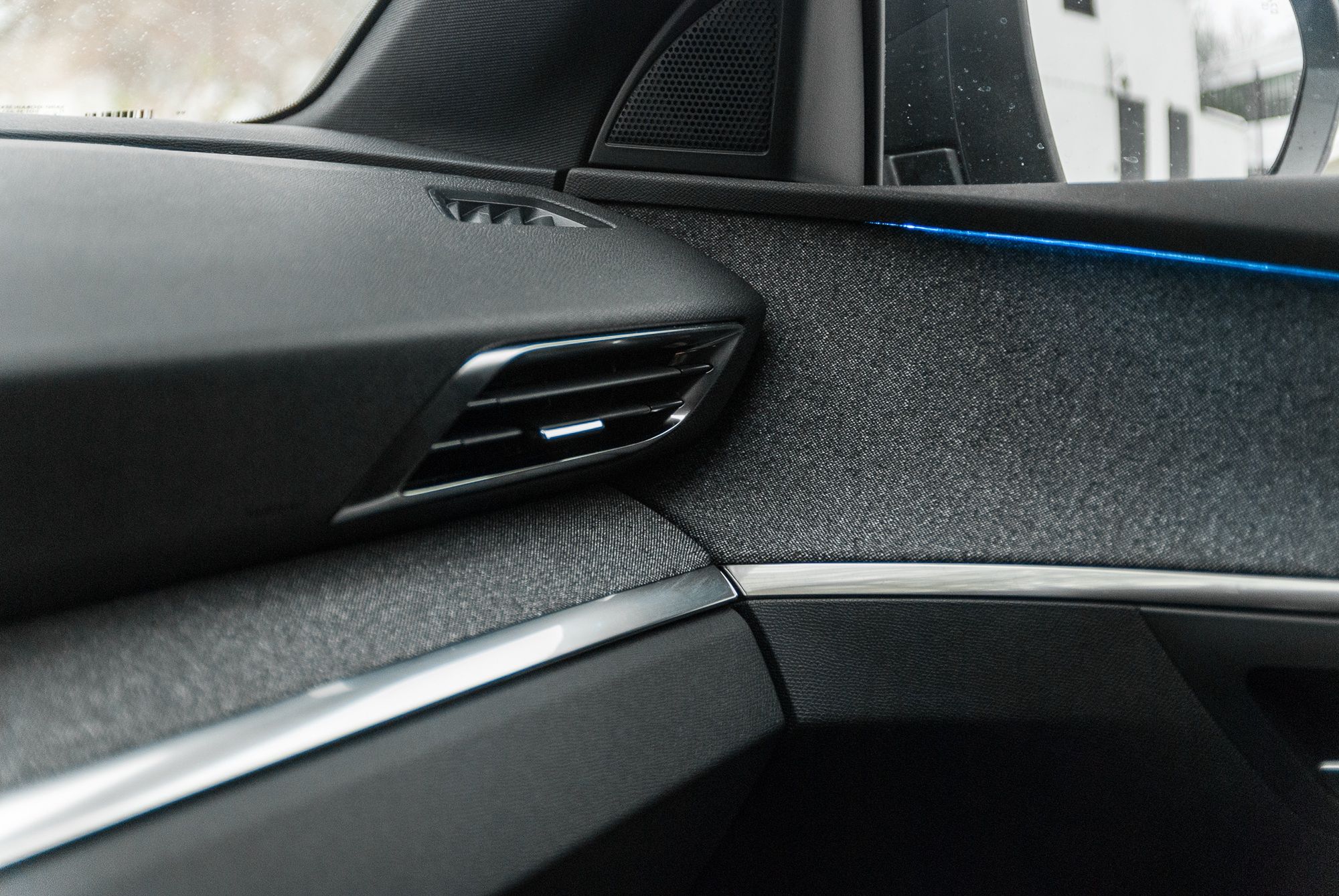 Peugeot 5008 hybrid