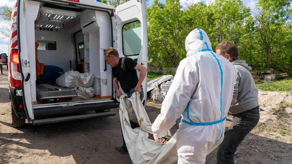 ekshumacja zw�ok rosyjskich �o�nierzyMykola Kalyeniakatak Rosji na Ukrain�, dzia�ania, inwazja, Malaya Rogan, miot�a, rosyjska, sytuacja na Ukrainie, wojenne, wojna, Wojna na Ukrainie, wojny