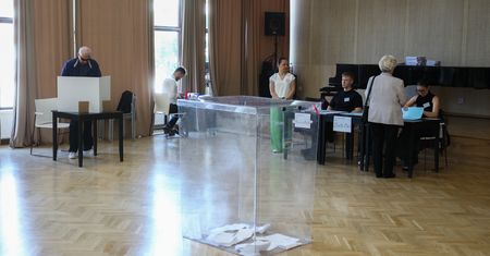 Lokale zamknięte. Zakończyło się głosowanie w referendum w Krakowie