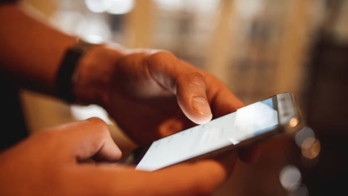 Prorosyjscy hakerzy atakują konta członków rządów na Whatsappie