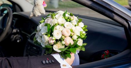 Tragedia podczas ślubu. Kierowca BMW dachował