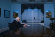 Bernie Sanders pyta Claude o AI