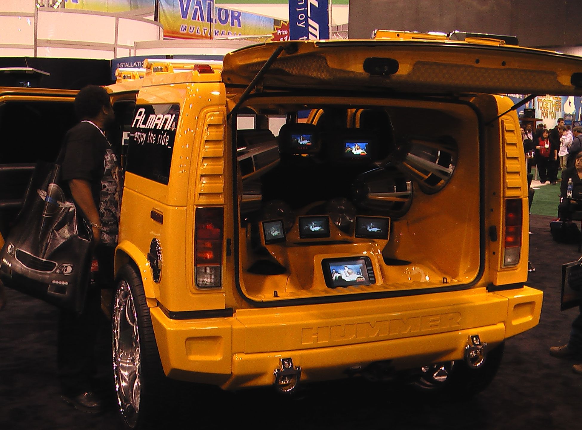 Ekstremalne zabudowy car audio [galeria] 21
