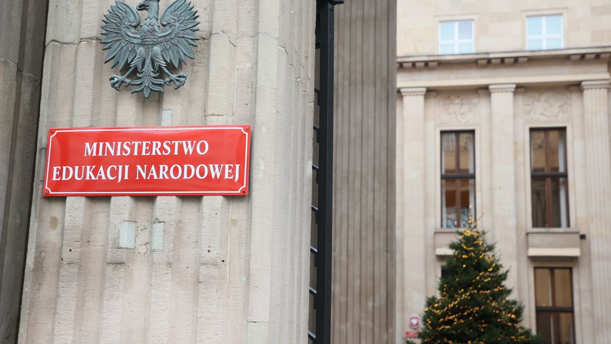 "Komedia omyłek". Laureaci o konkursie MEN
