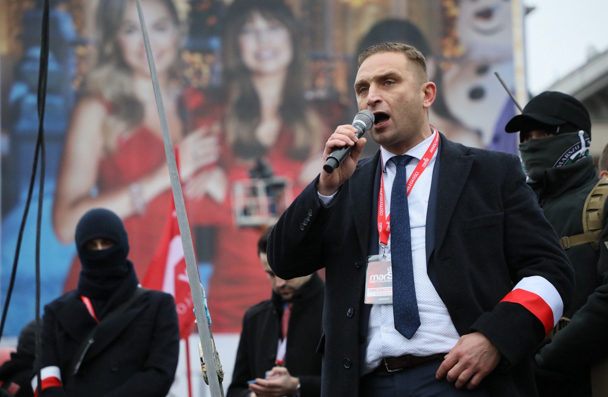 Robert Bąkiewicz usprawiedliwia podpalenie mieszkania