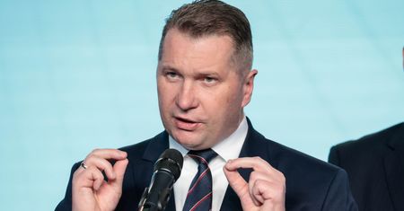 Czarnek kandydatem PiS na premiera. Oto co mówił o kobietach i "dziewczętach"