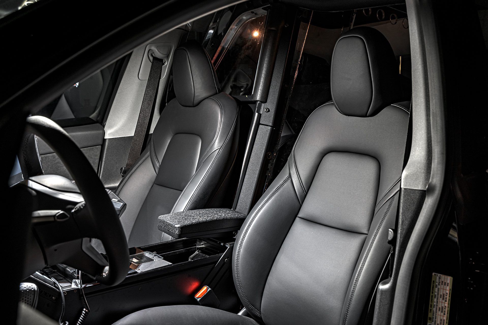 Radiowóz Tesla Model Y