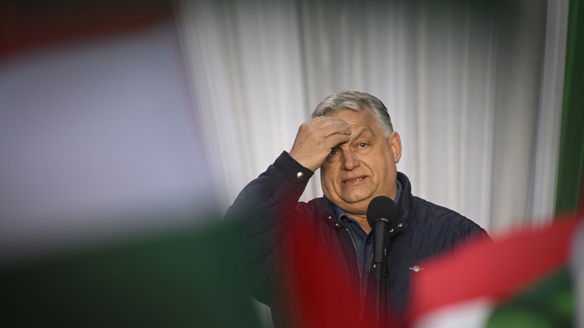 Viktor Orban, Prime Minister of Hungary, holds a campaign rally alongside local MP candidates in Szekesfehervar, Hungary, on April 10, 2026, two days before Hungarians head to the polls for a general election. Orban is seeking reelection in the general election scheduled for April 12. (Photo by Balint Szentgallay/NurPhoto via Getty Images)