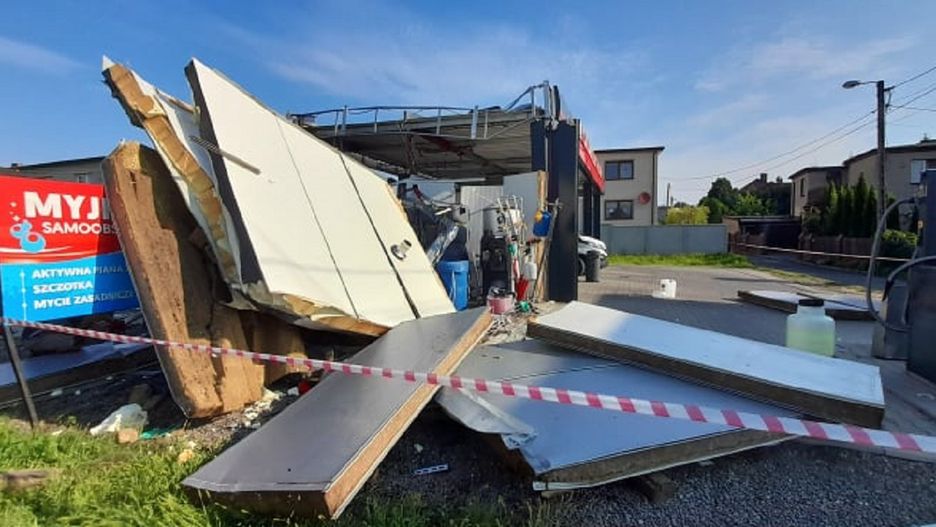 Jejkowice. Potężna eksplozja na myjni samochodowej. Zmiotło budynek 