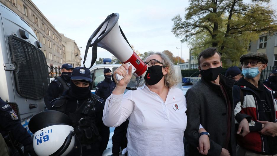 Strajk kobiet. Wrocław. Zapowiada się kolejny protest. "Mamy spacerują" i "Rozsierdzone pierogi wsiadają na koła"