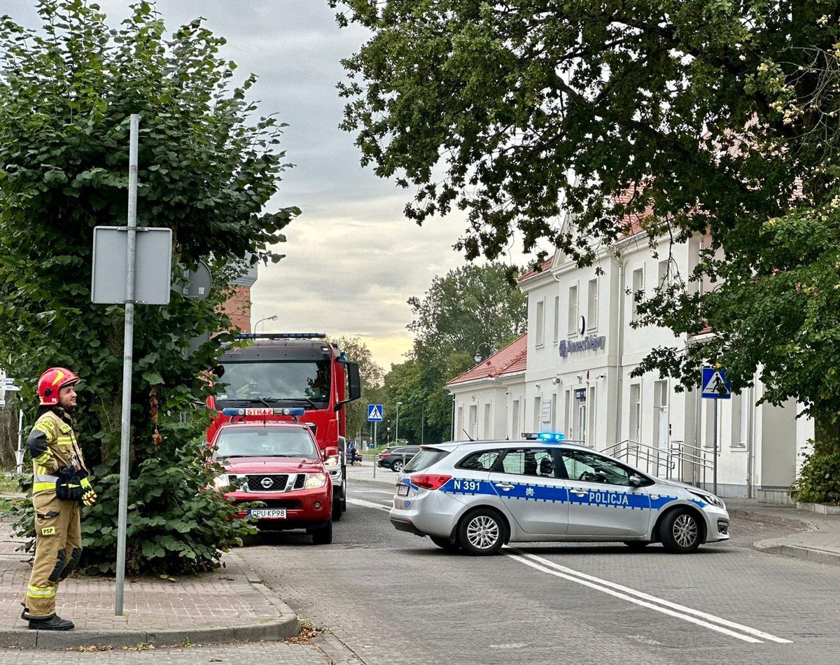 straz pożarna, policja, ewakuacja Setki ewakuowanych. Akcja służb we Władysławowie