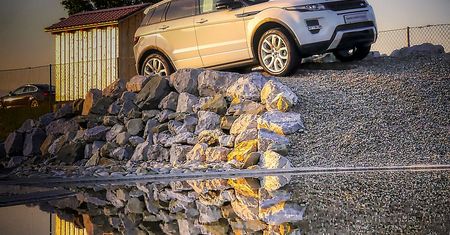 Jaguar Land Rover inwestuje miliony w spersonalizowane usługi lakiernicze