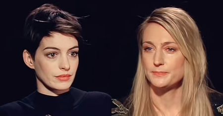 Do sieci trafiło nagranie, jak Anne Hathaway LEKCEWAŻY dziennikarkę. Teraz przeprasza. "Nie spodziewałam się, że się do mnie odezwie"