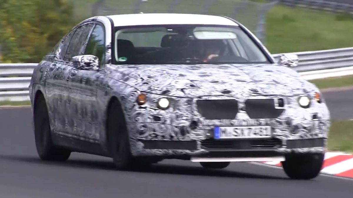 Nowe BMW Serii 7 na Nordschleife 1