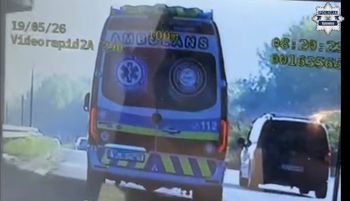 Kierowca karetki był pijany. Nagrali, co wyprawiał na drodze