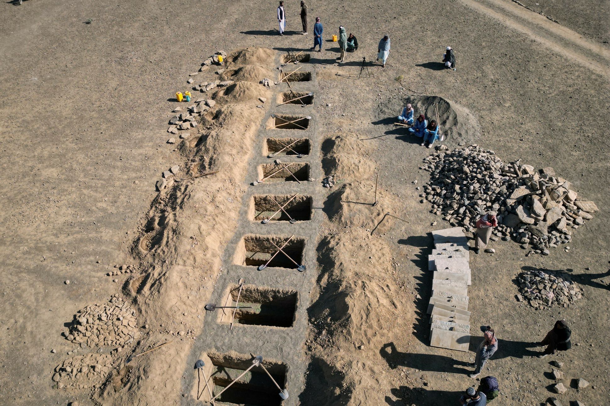 Groby osób zabitych w Chost