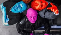 "2005 YU55" - nowa płyta Comy