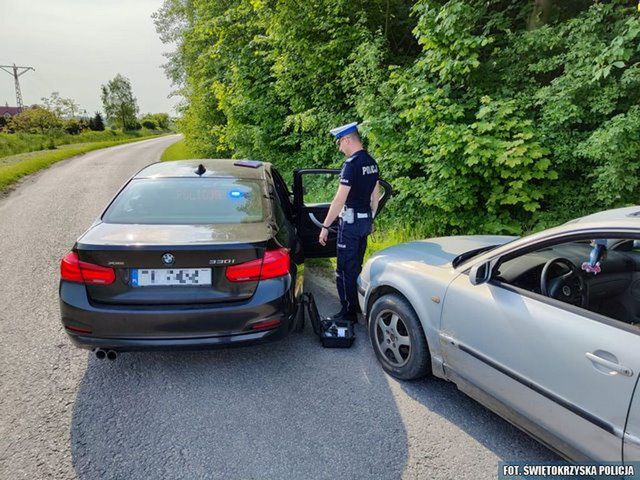 Zaledwie 6 kilometrów od miejsca tragedii z 4 promilami za kierownicą