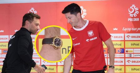 Spojrzeli na nadgarstek Lewandowskiego. Lepiej usiądźcie