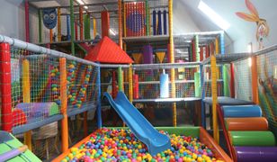 Dramat w sali zabaw. 11-latka ma złamany kręgosłup