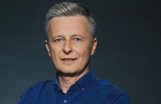 Kultowy komentator znów w Canal+ Sport. Wraca z Viaplay