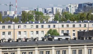 "To nie jest do wytrzymania". Ze swoich okien zajrzą do okien sąsiada?