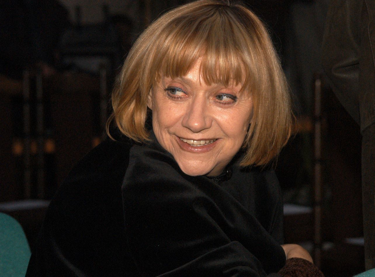 Krystyna Sienkiewicz ukończyła ASP ze specjalizacją "projektowanie przestrzenne"