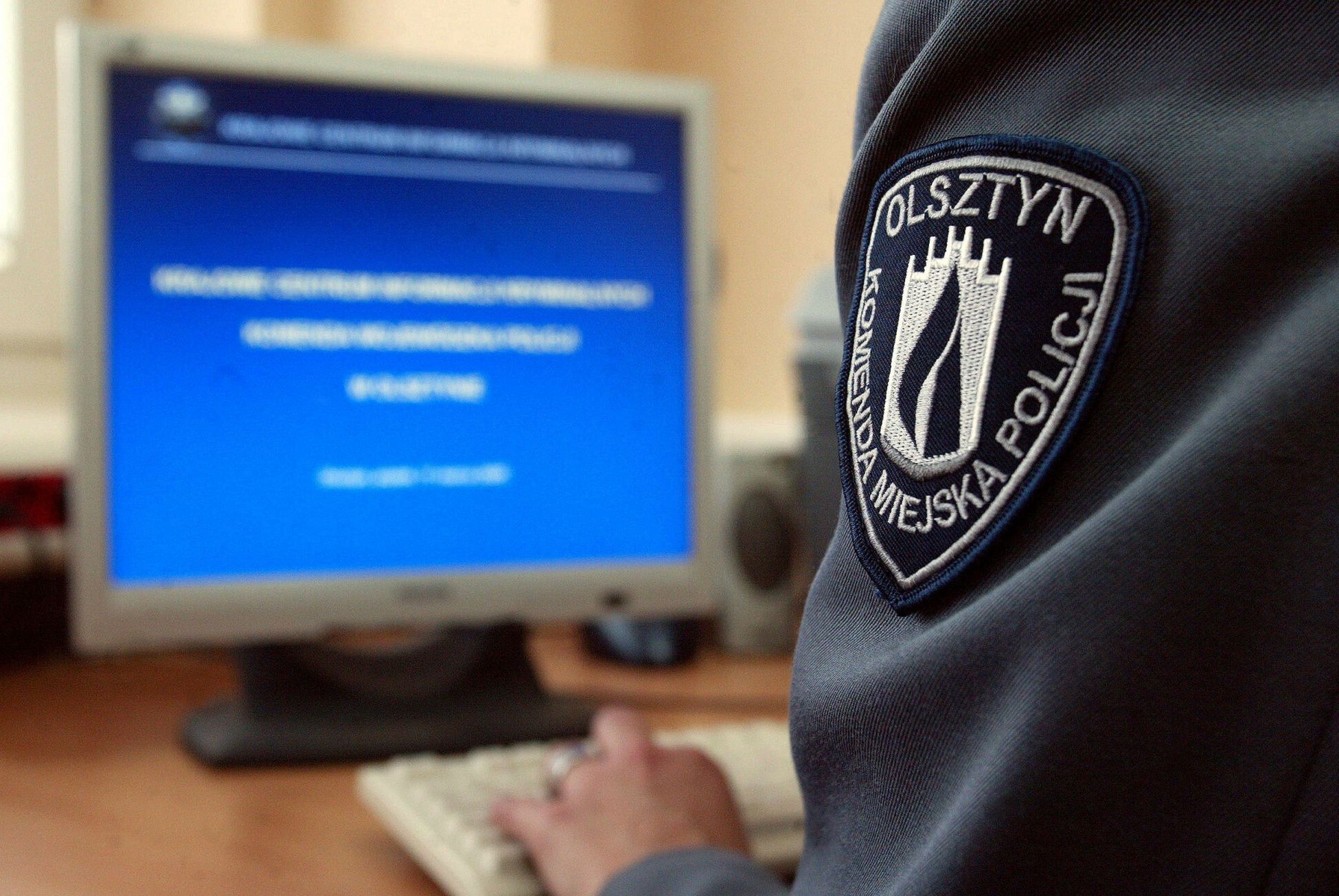Kobiety nie przekonały nawet ostrzeżenia pracowników banku. Przelała pieniądze oszustowi