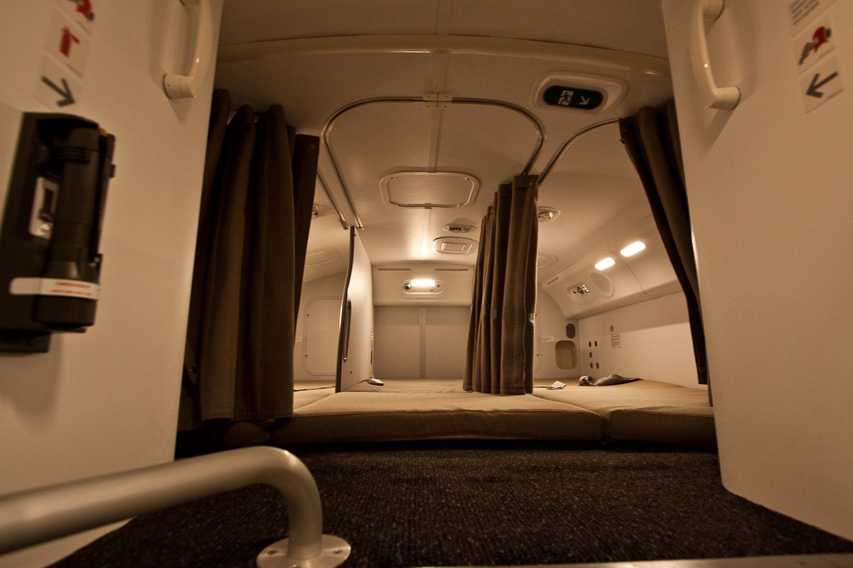 Przedział sypialny na pokładzie Boeinga 787 Dreamliner LOT-u. Zdjęcie dzięki uprzejmości Krzysztofa Moczulskiego