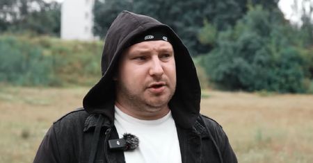 Rosjanin nagrał filmik po polsku. "Robią nas niewolnikami"
