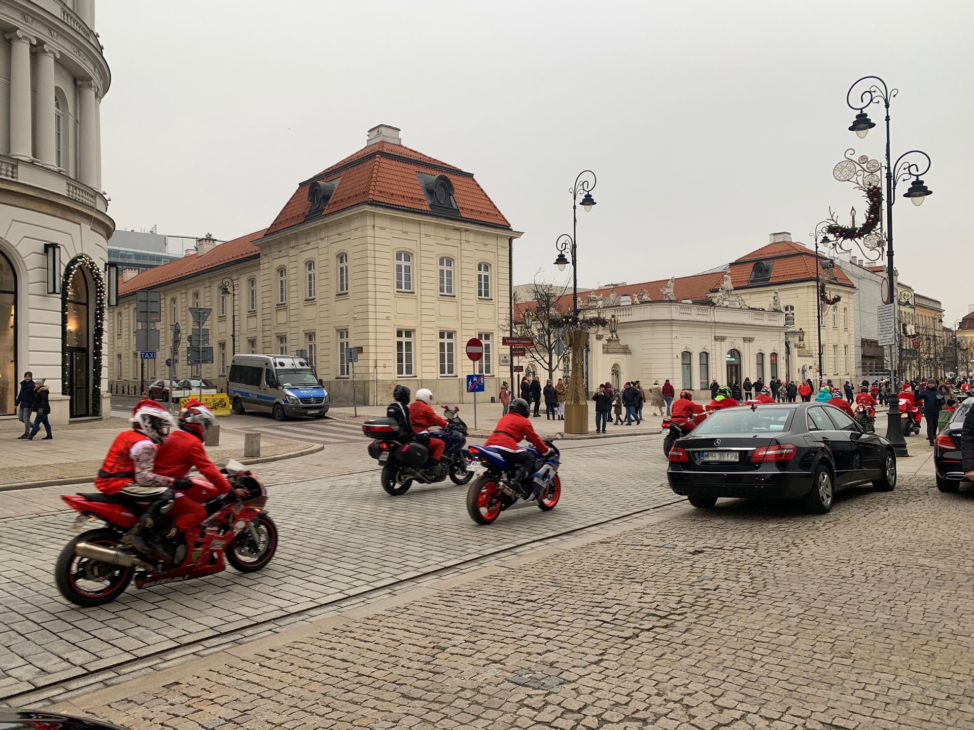 Mikołaje na motocyklach