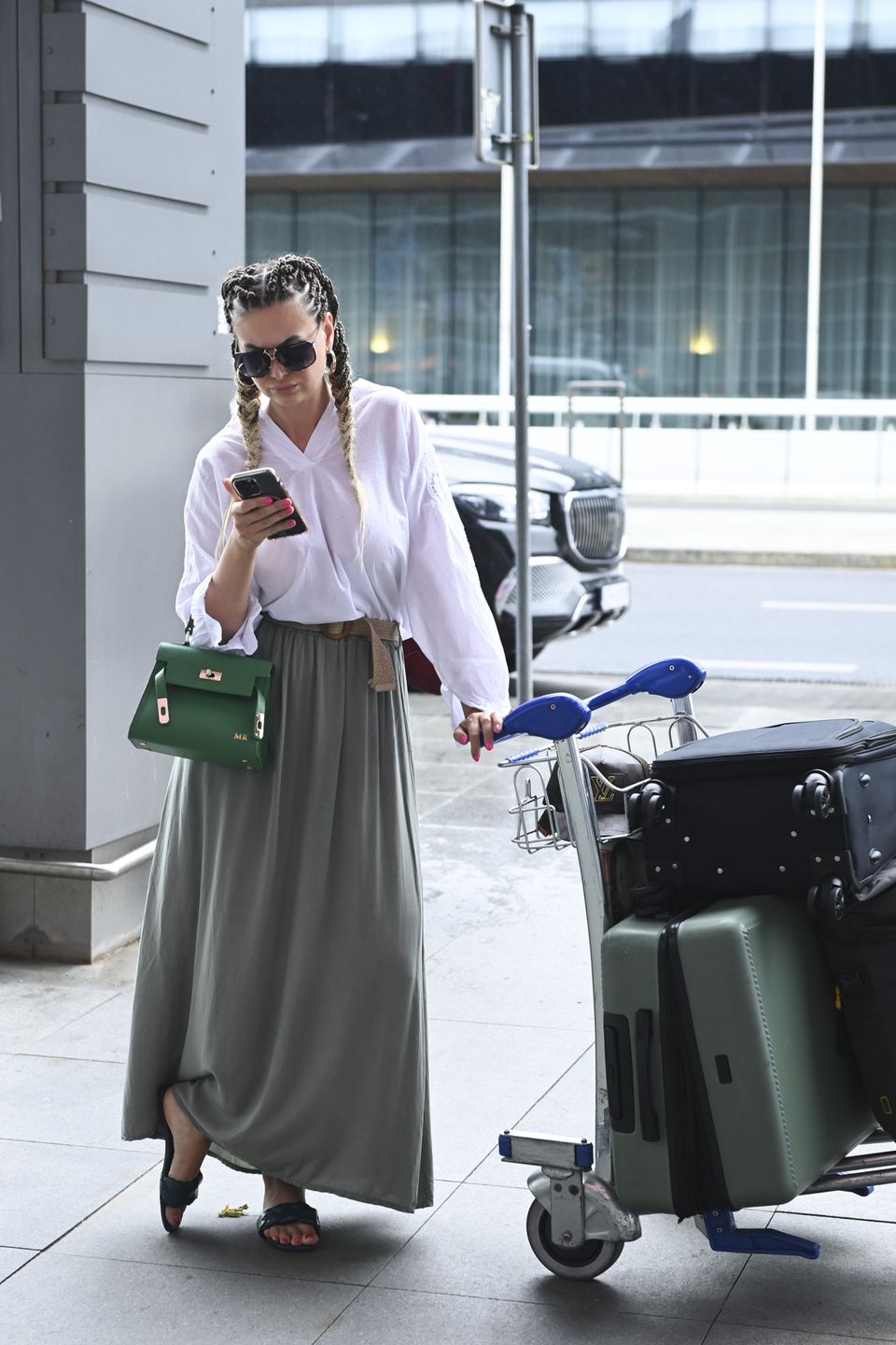 Rodzina Rutkowskich leci na wczasy