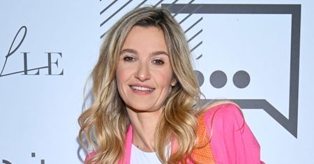 Joanna Koroniewska pokazała zdjęcie w CZARNYCH włosach (FOTO)