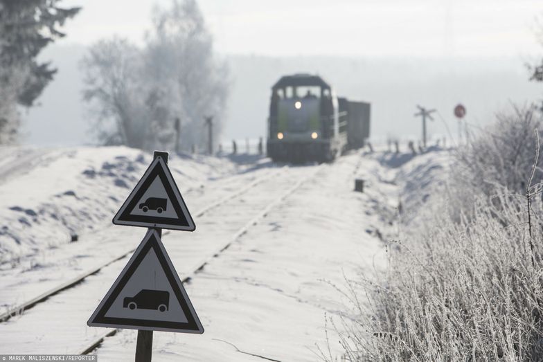 Potężne śnieżyce w Polsce. Wstrzymanie ruchu kolejowego
