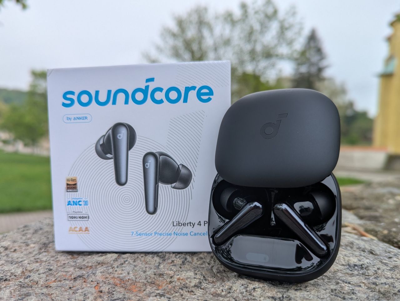 Test Soundcore Liberty 4 Pro. Czy to pogromca gigantów audio?