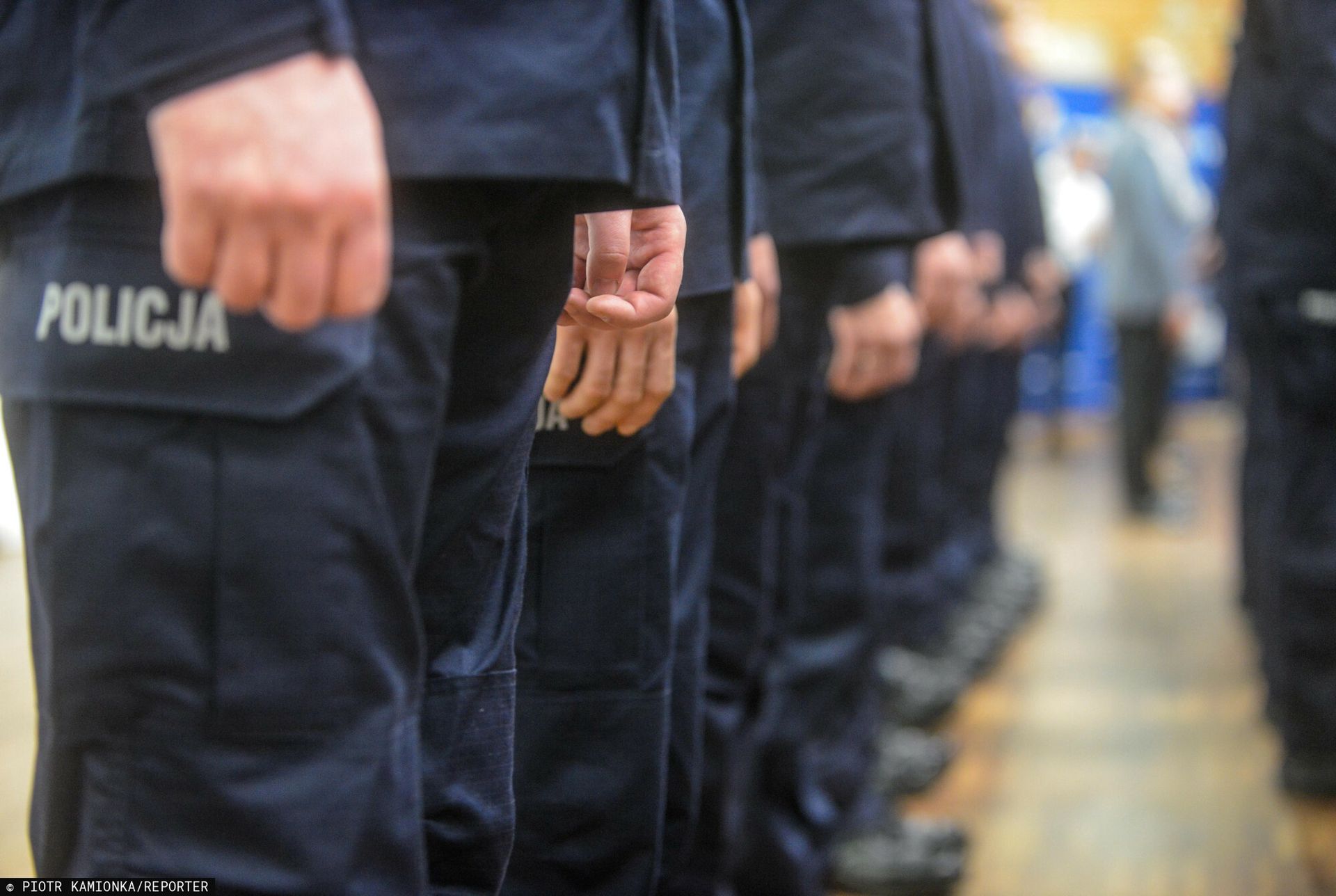 wiadomości,aktualności,WP Wiadomości Zaskakujący zwrot po oskarżeniu policjanta. Wiemy, co dalej ze śledztwem