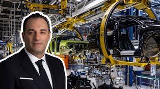 Firma przynosi straty, a prezes zarabia krocie. Padła kwota