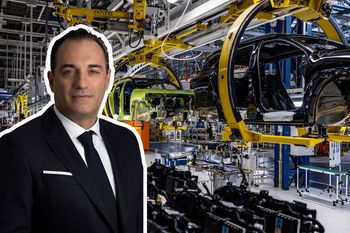 Zarobił w rok tyle, co zwykły pracownik w 82 lata. Kryzysu w Stellantisie nie widać