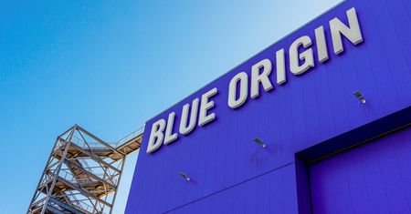 Bezos goni Muska. Blue Origin buduje nowy obiekt na Florydzie