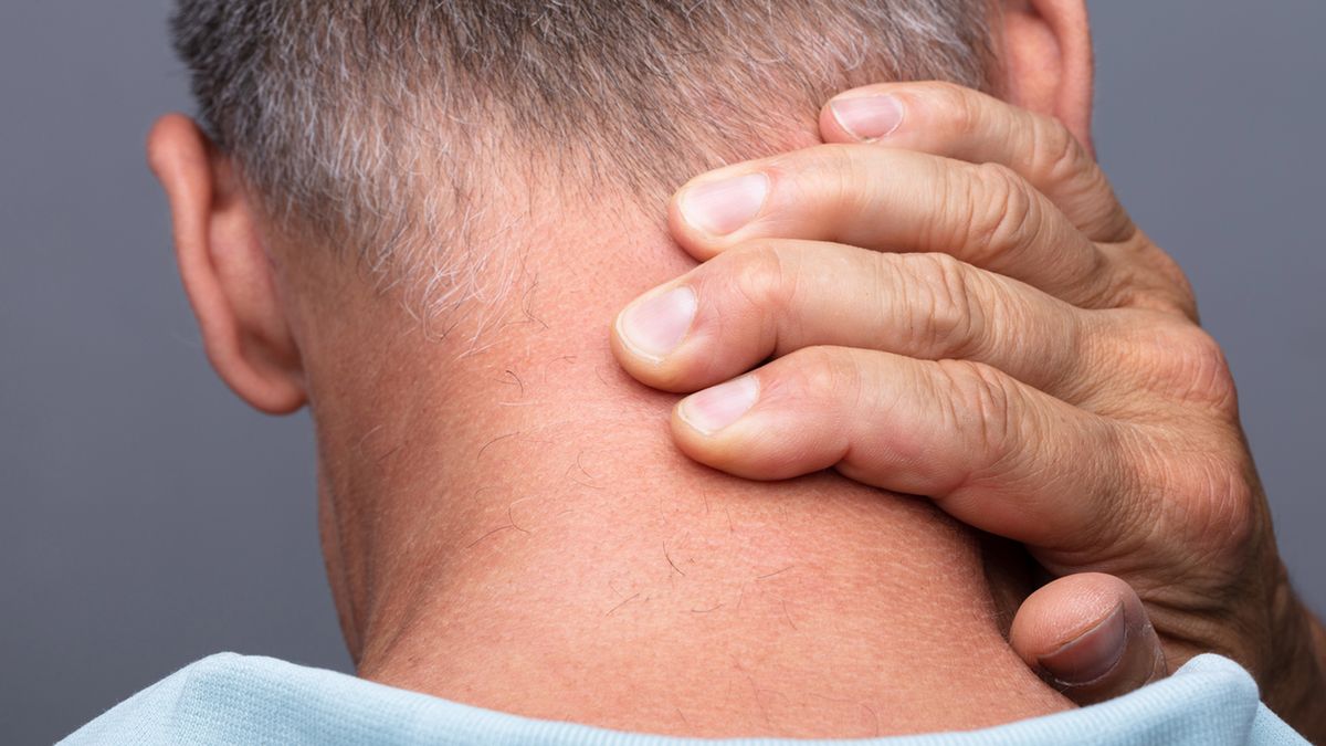 Objawy oponowe to zespół objawów neurologicznych.