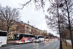 Protesty w Warszawie. Przewoźnicy strajkowali przed kancelarią premiera