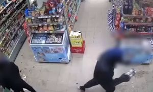 Był na przepustce. Ukradł puszkę WOŚP i zaatakował policjantów. Jest nagranie