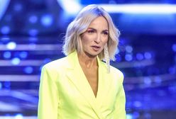 Ania Wyszkoni pozuje przed lustrem. Jest naprawdę szczupła!