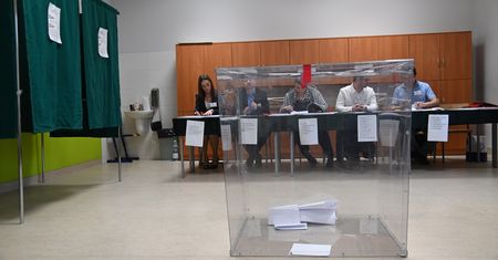 Incydent na Mazowszu. "Przedarła kartę i wyszła"