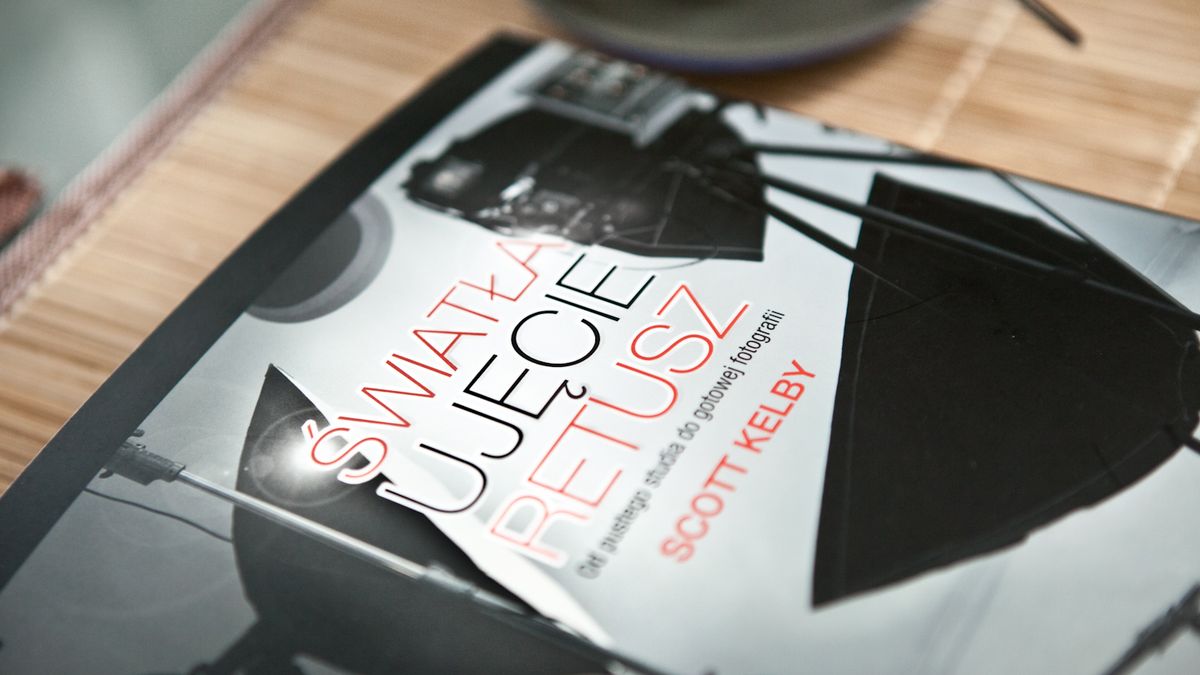 "Światła, ujęcie, retusz" na biurku blogera [recenzja książki] 1