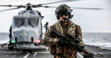 Rosyjski statek naruszył wody terytorialne. Ostra reakcja UK