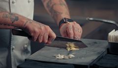 Rusza Flavoury. Szefowie kuchni z gwiazdkami Michelin uczą gotować w domu