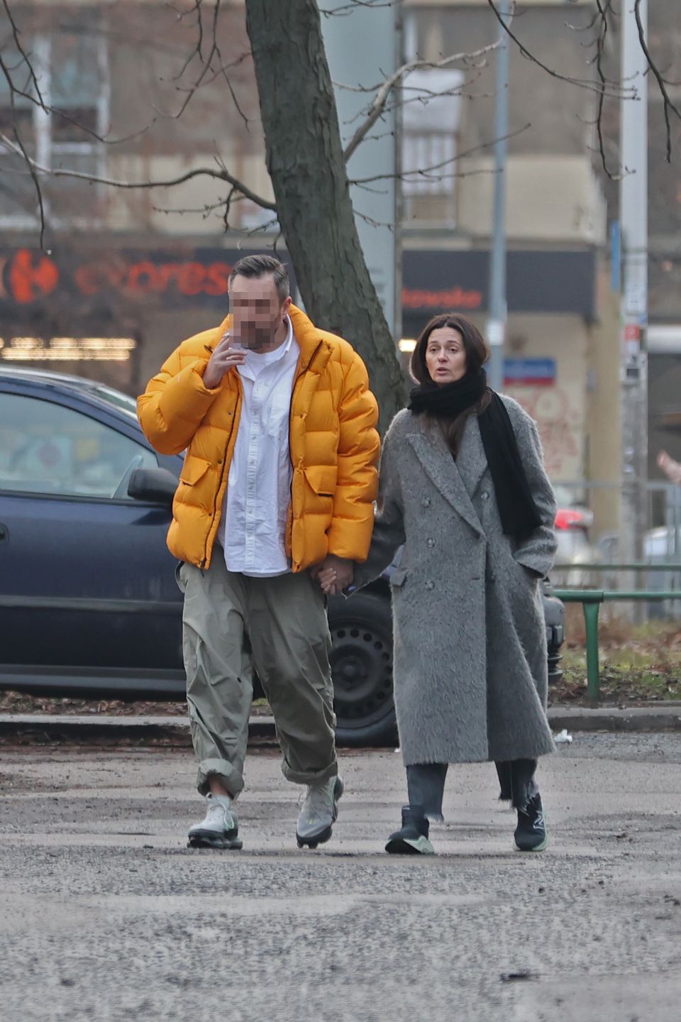 Agnieszka Grochowska z tajemniczym mężczyzną