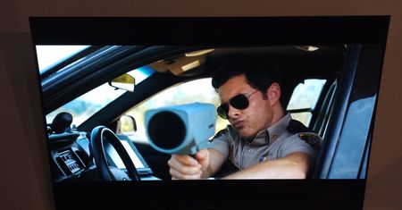 Testowaliśmy Panasonic TX-65HZ1500E - wybitny OLED stworzony z myślą o Netflix
